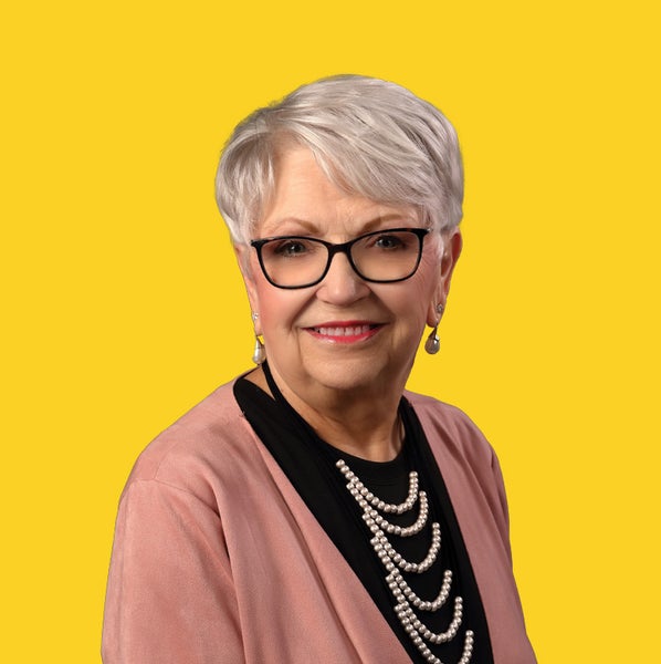 Linda Ray, Broker/Agent